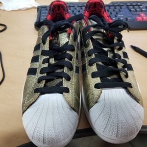 Adidas D65601 for man